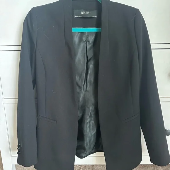 Blazer - Picture 1 of 3